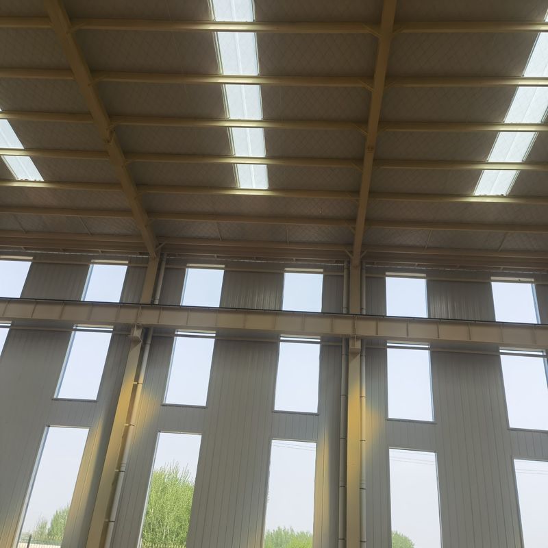 Taller de estructuras de acero de 36 metros de largo con estructura de sección H y techo de gable a EE.UU.